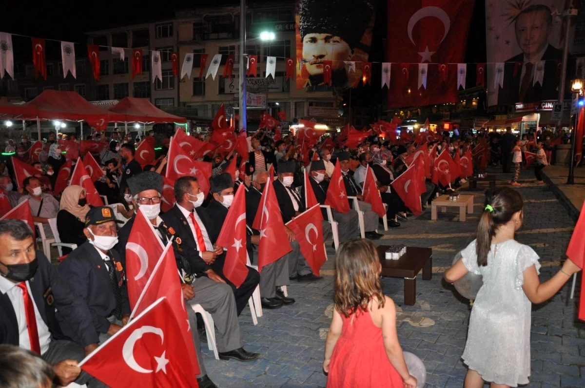 Vatan sevdalılarının "Türkiye geçilmez" coşkusu