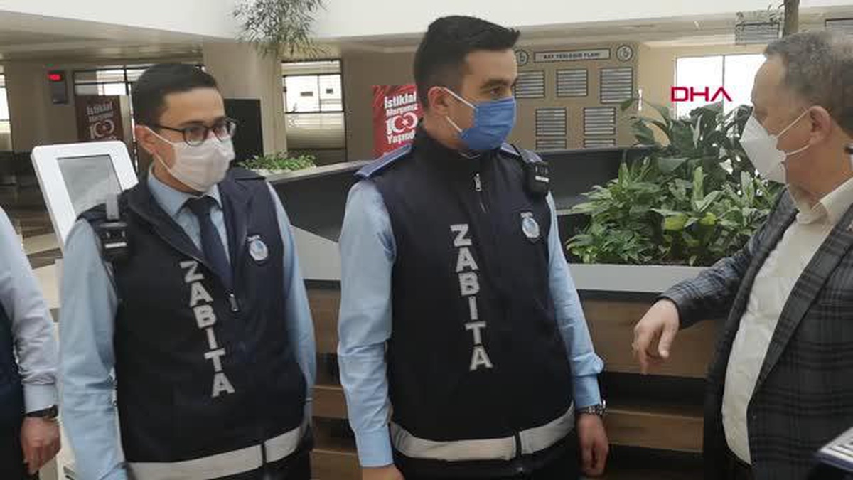 Son dakika haberleri: Bağcılar zabıtasında \'Yaka kamerası\' dönemi başladı