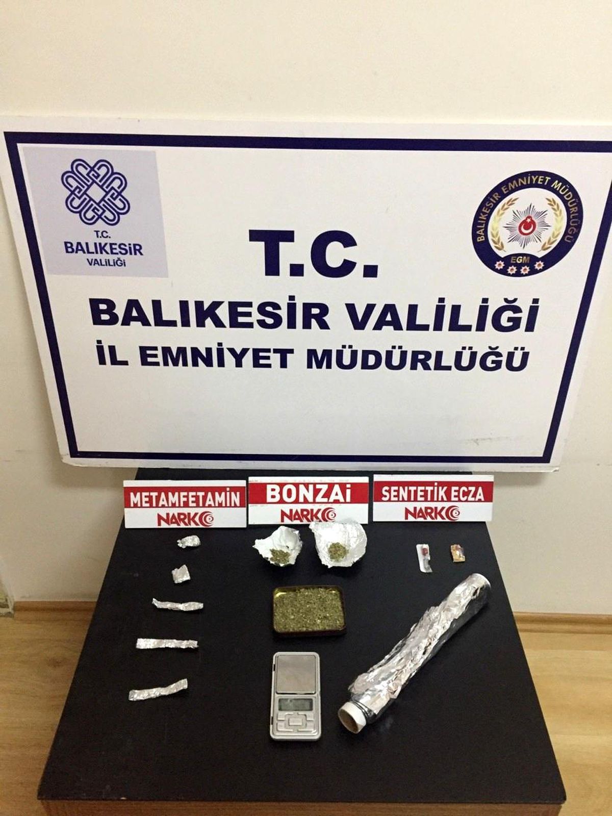 Balıkesir\'de 35 şahsa Huzur operasyonu