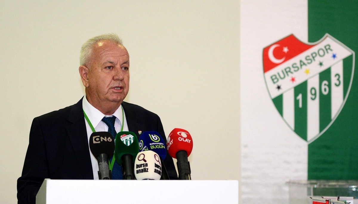 Bursaspor Divan Kurulu Başkanı Galip Sakder\'den açıklama