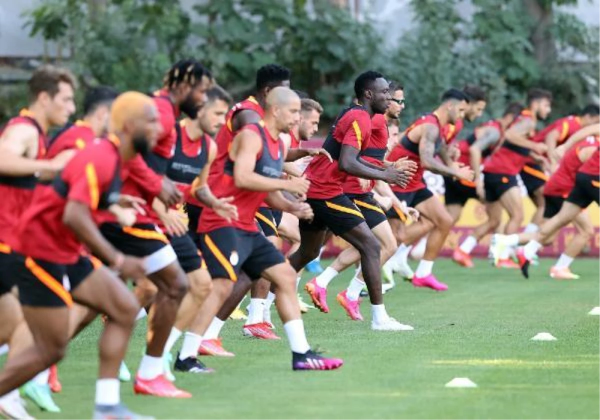 Galatasaray\'da PSV Eindhoven hazırlıkları sürüyor