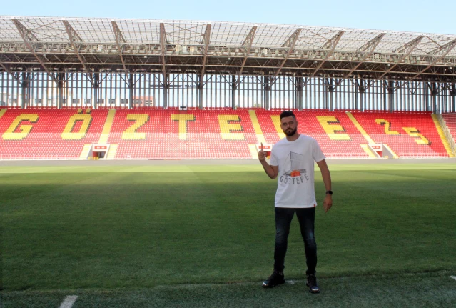 Göztepe, Brezilyalı futbolcu Lourency ile 3 yıllık sözleşme imzaladı