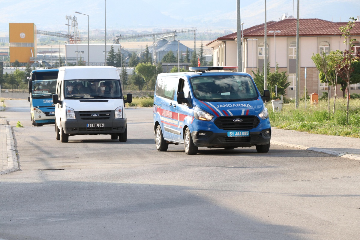 Niğde\'de yurda yasa dışı yollarla giren 85 yabancı uyruklu yakalandı