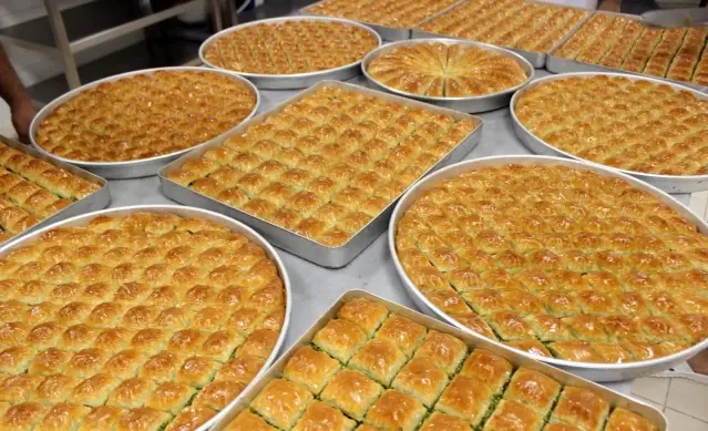 Antakya baklavası Gaziantep baklavasına rakip oldu Antakya baklavası Gaziantep baklavasına rakip oldu