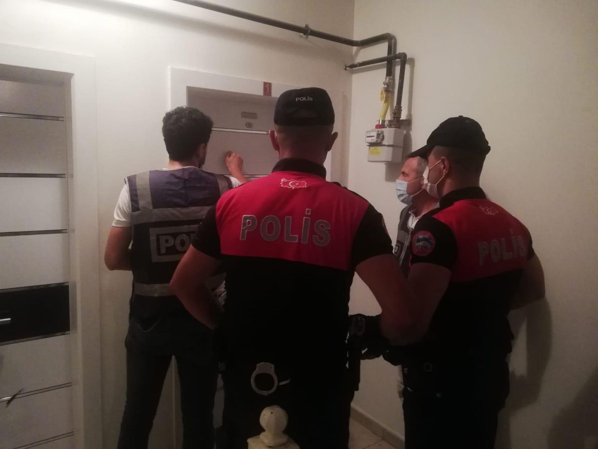 Kahramanmaraş\'ta haklarındaki farklı suçlamalar nedeniyle yakalanan 47 şüpheli tutuklandı