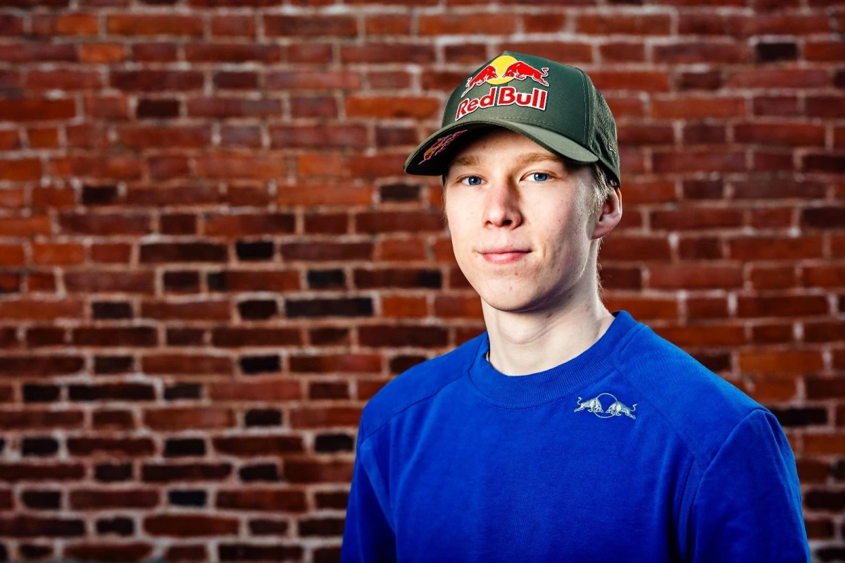 Kalle Rovanpera, Dünya Ralli Şampiyonası\'nın ralli kazanan en genç pilotu oldu