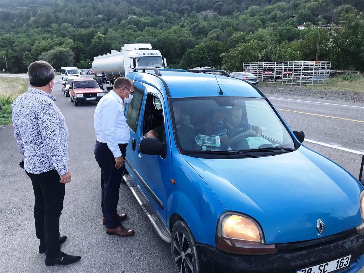Karabük Valisi Gürel, sürücülerin bayramını kutladı