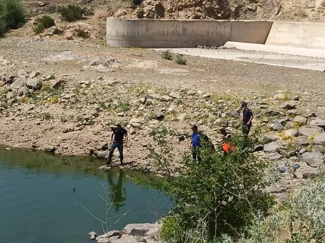 Kayıp öğretmenin cansız bedeni göletten çıkarıldı! İntihar ihtimali üzerinde duruluyor