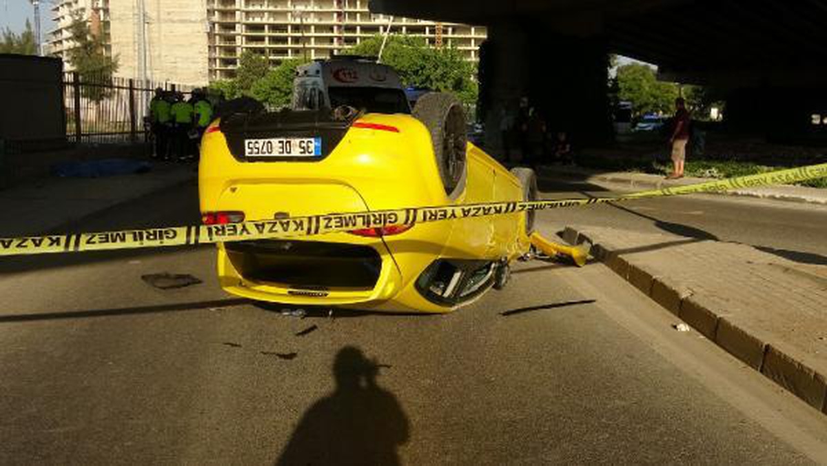 Takla atan otomobilin çarptığı yaya öldü