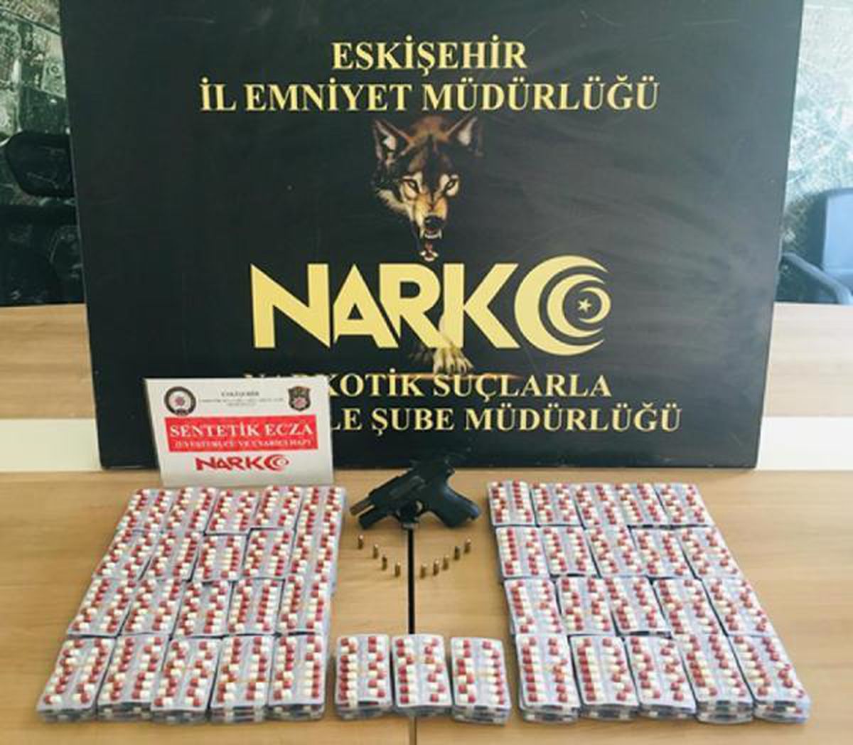 2 bin 408 uyuşturucu hapla yakalanan şüpheli tutuklandı