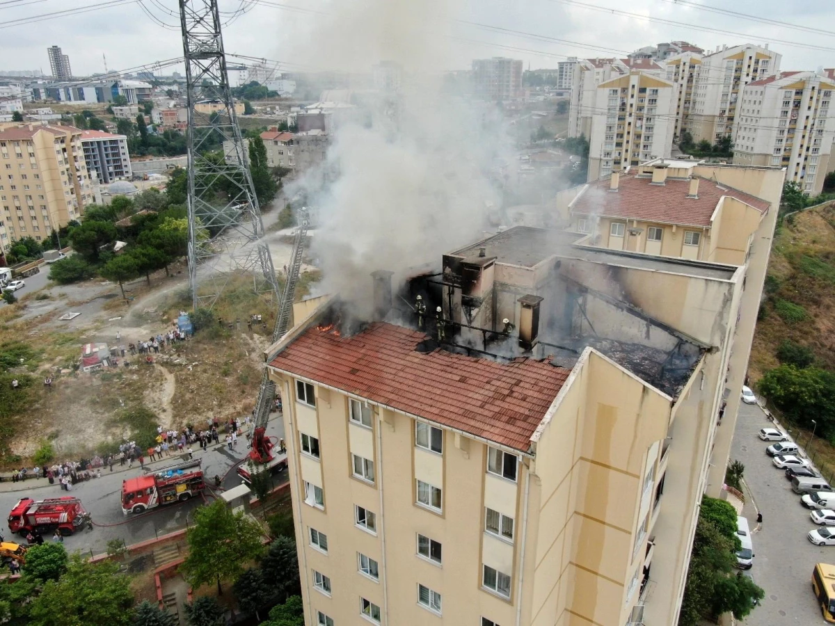 Son dakika haber: Başakşehir\'de korkutan yangın
