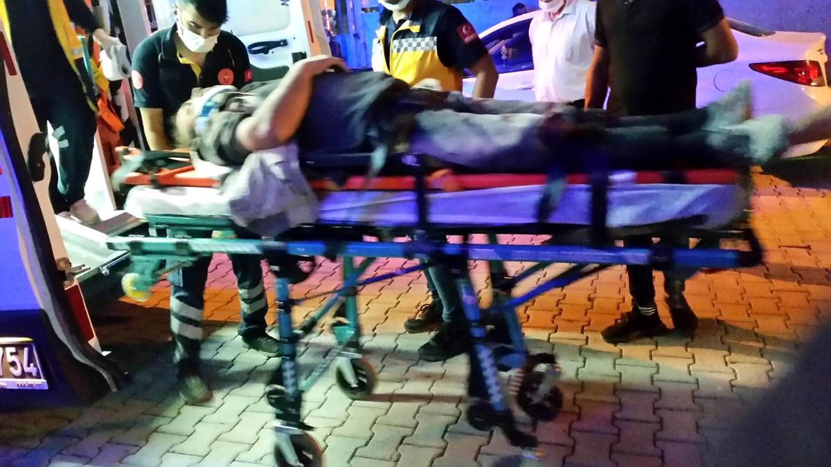 Çobanın üzerinden pikapla geçtikleri iddiası