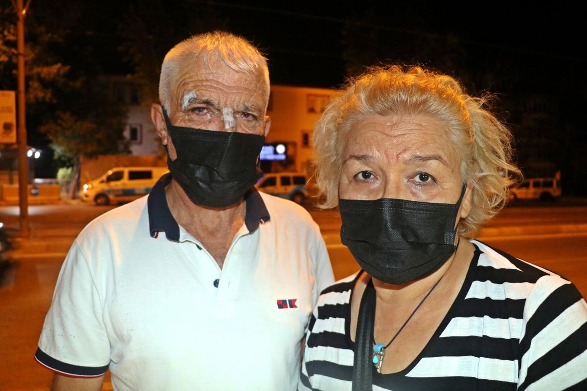 İşitme engelli çift, halk otobüsünde darp edildi