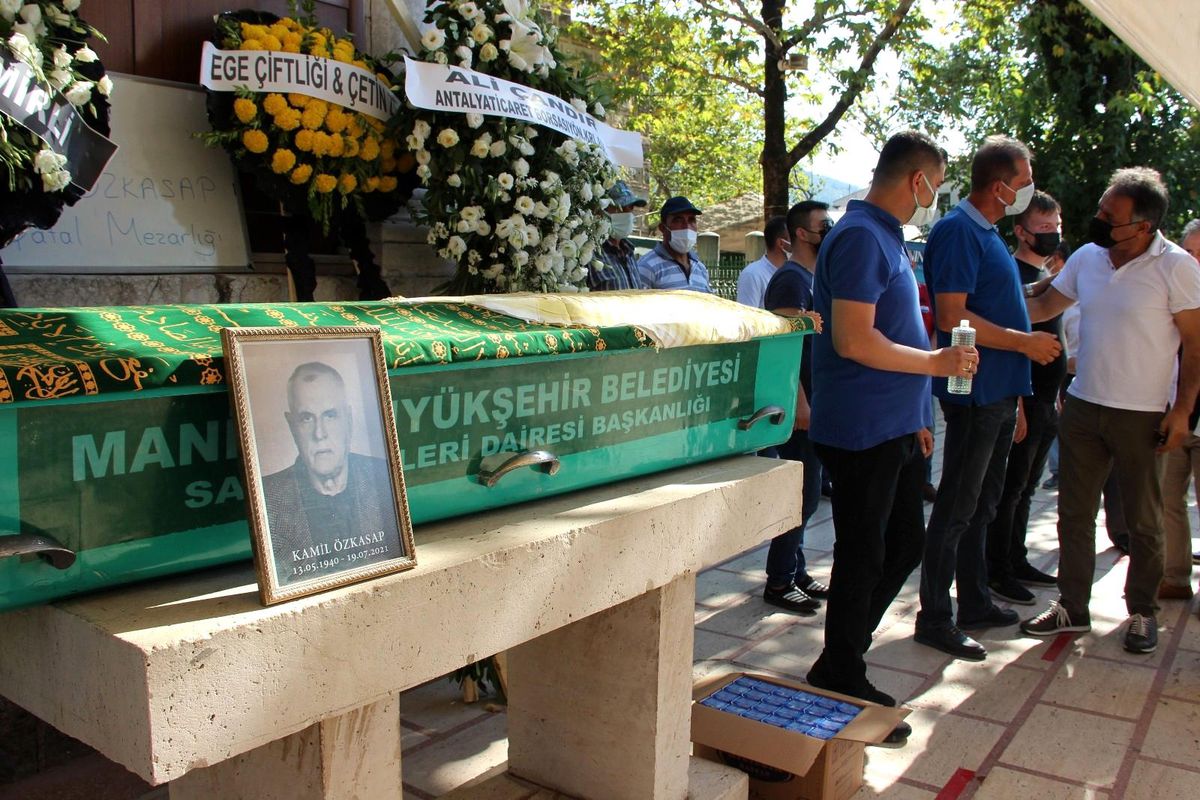 Manisa Ticaret Borsası Başkanı Özkasap\'ın acı günü