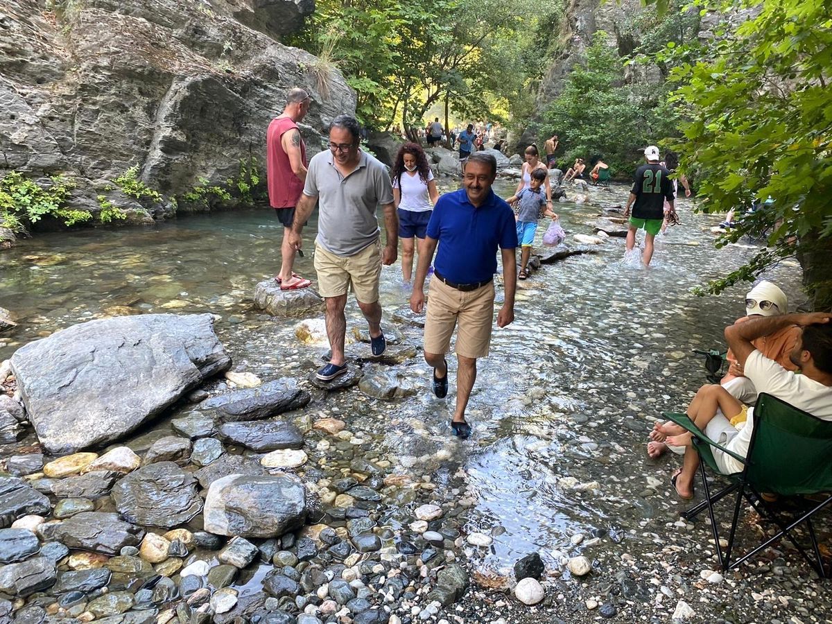 Vali Şıldak, Şahinderesi\'nin turizm alanında cazip bir lokasyona sahip olduğunu söyledi