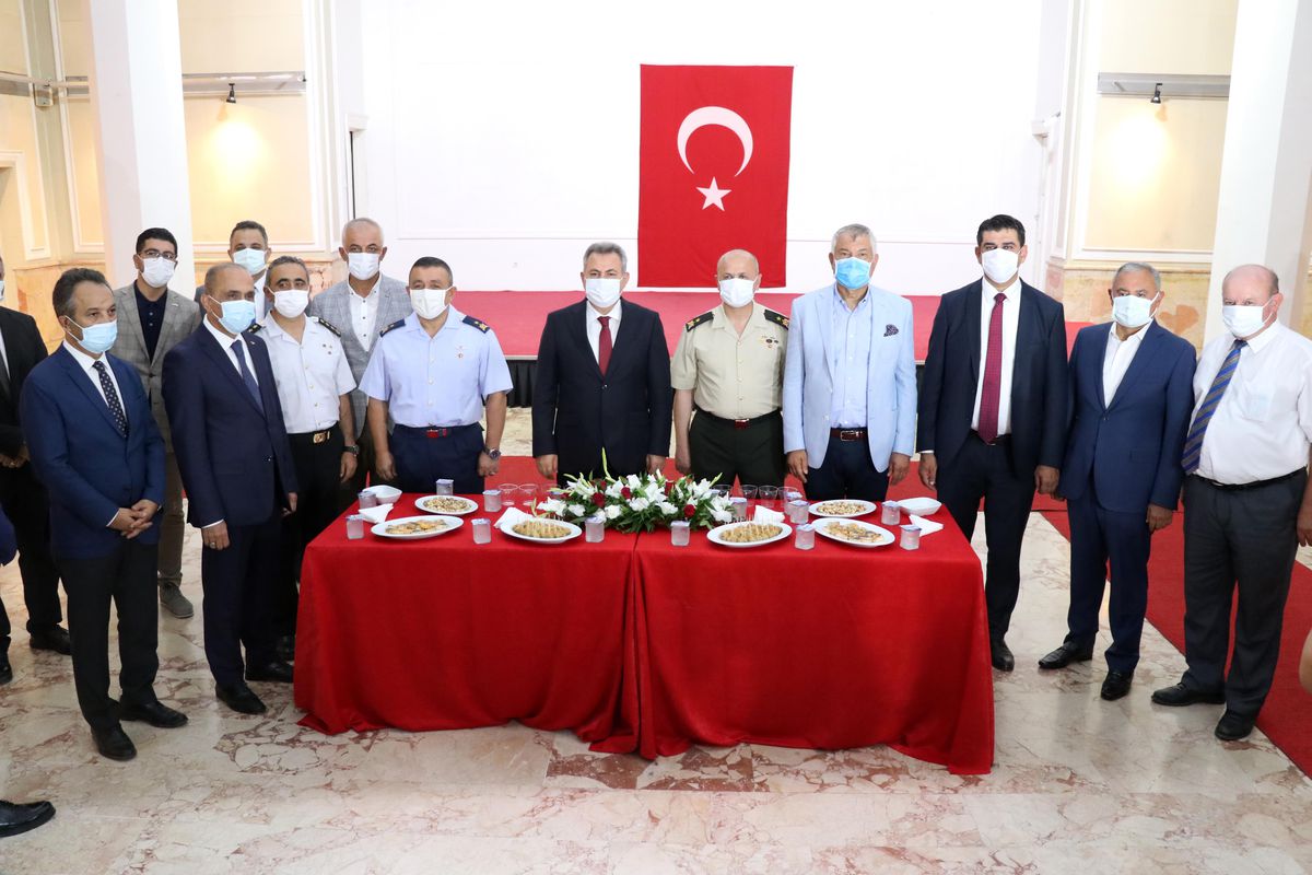 Adana\'da bayramlaşma töreni düzenlendi
