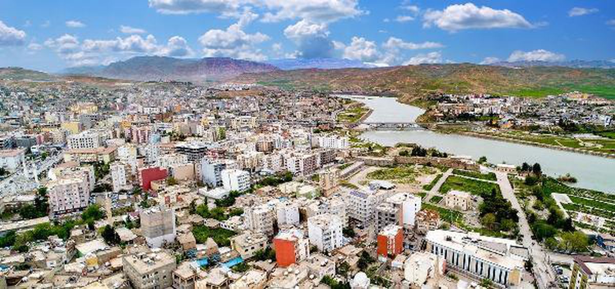 Cizre kendisiyle yarışıyor! Türkiye\'nin en sıcak günü rekorunu ilerlettiler