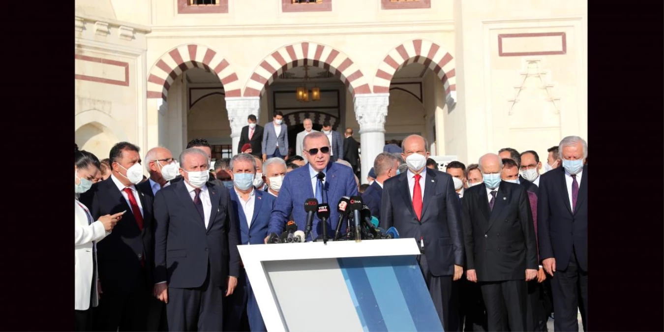 Cumhurbaşkanı Erdoğan, Bayram namazını KKTC\'de kıldı