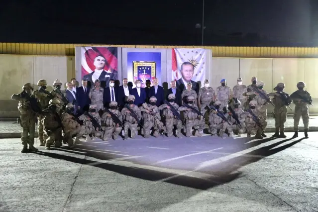 Cumhurbaşkanı Erdoğan, Bakan Soylu aracılığıyla Cudi Dağı'ndaki askerin bayramını kutladı Cumhurbaşkanı Erdoğan, Bakan Soylu aracılığıyla Cudi Dağı'ndaki askerin bayramını kutladı