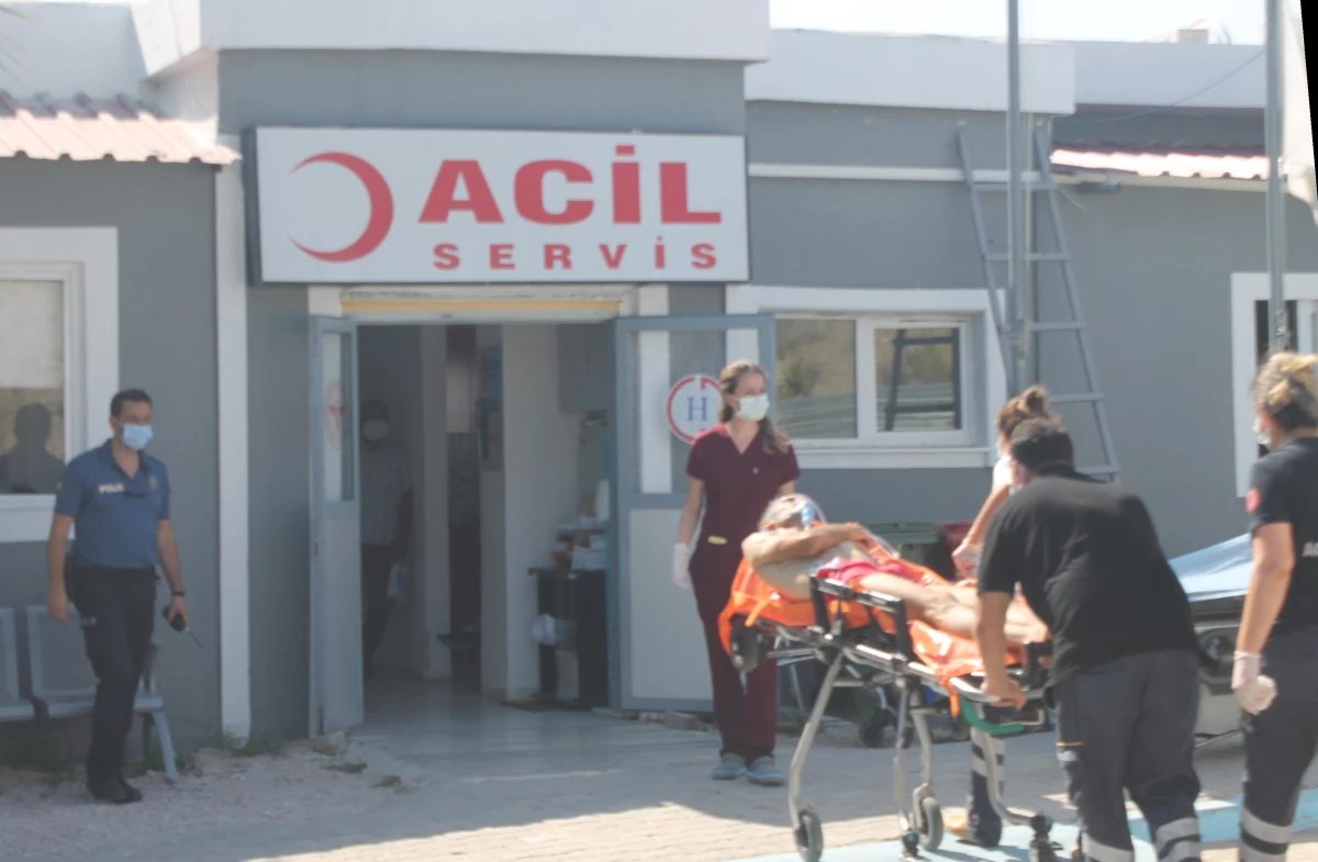 Adana\'da denizde boğulma tehlikesi geçiren kişi hastaneye kaldırıldı