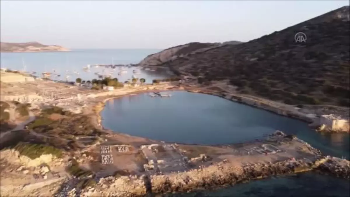 Ege ile Akdeniz\'in buluştuğu Datça, bayramda nüfusunun dört katı turist ağırlıyor