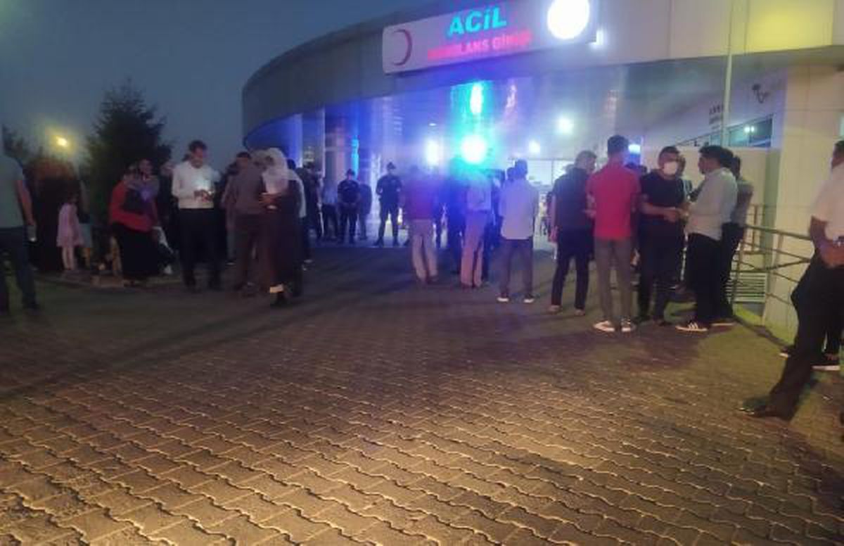 Son dakika haber: Hafif ticari araç şarampole devrildi: 2 ölü, 2 yaralı