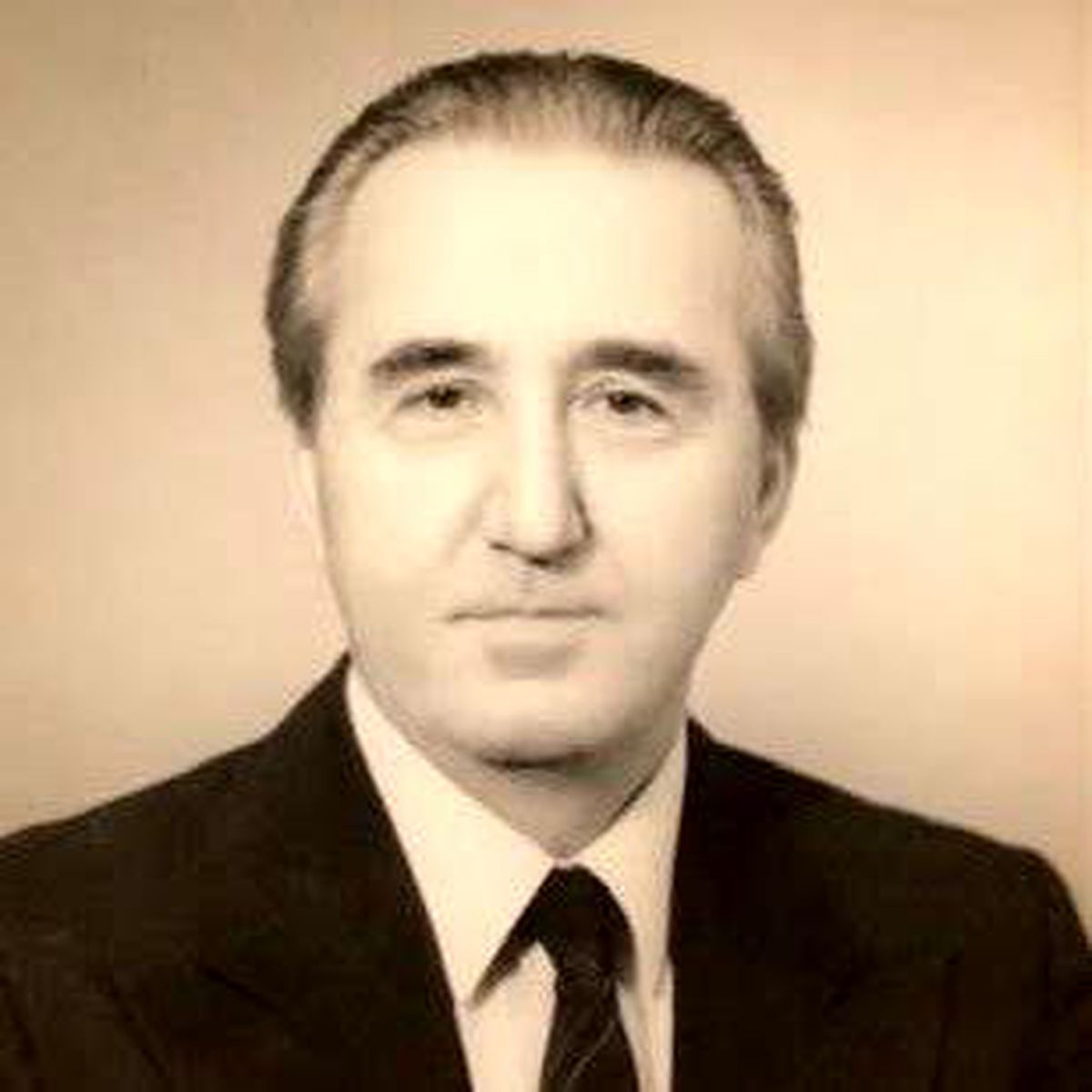 Hakkari\'nin eski valisi Güçel vefat etti