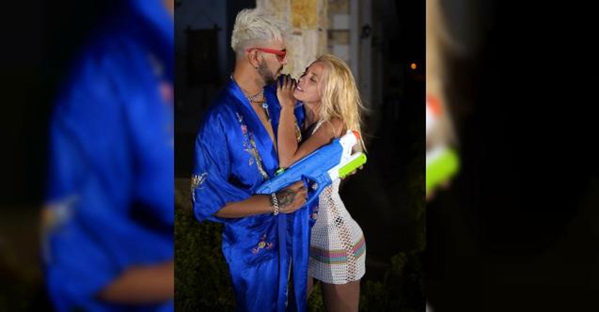 Şarkısı uğurlu geldi nişanlandı...