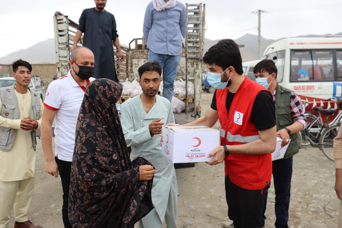 Türk Kızılay Afganistan\'da 5 bin aileye kurban eti dağıttı