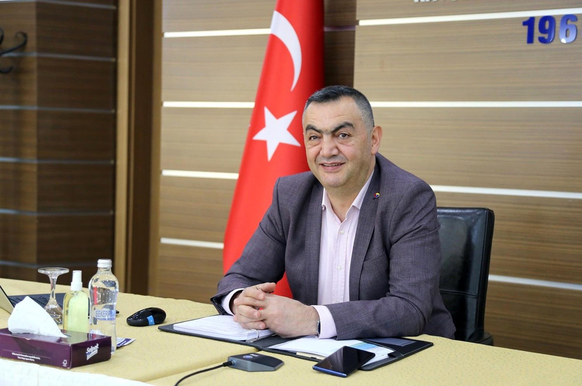 Başkan Büyüksimitci: "Gazetecilik zaman kavramı gözetmeden icra edilen bir meslek"