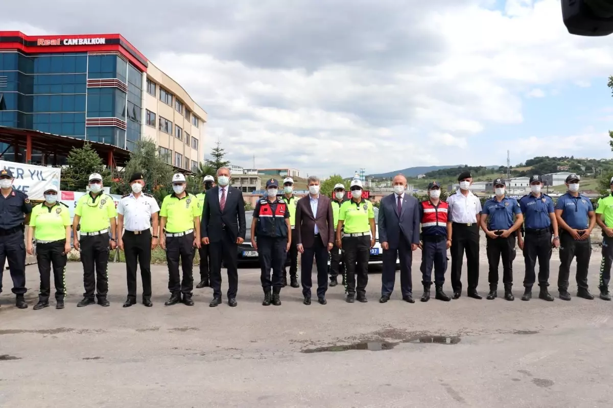 Son dakika 3. sayfa: Bayram tedbirleri trafik kazalarını yüzde 36 azalttı