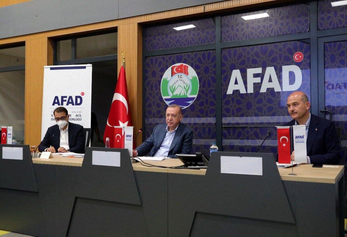 Cumhurbaşkanı Erdoğan başkanlığında Rize\'de koordinasyon toplantısı yapıldı