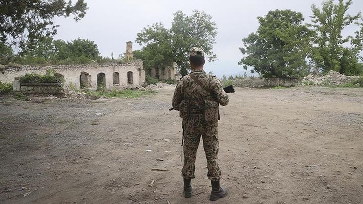 Provokasyonların sonu gelmiyor! Ermenistan askerlerinin açtığı ateşte bir Azerbaycan askeri şehit oldu