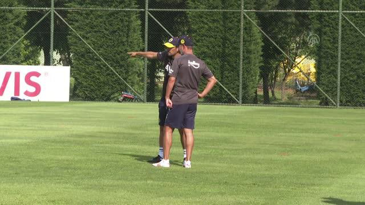 Fenerbahçe\'de yeni sezon hazırlıkları sürüyor
