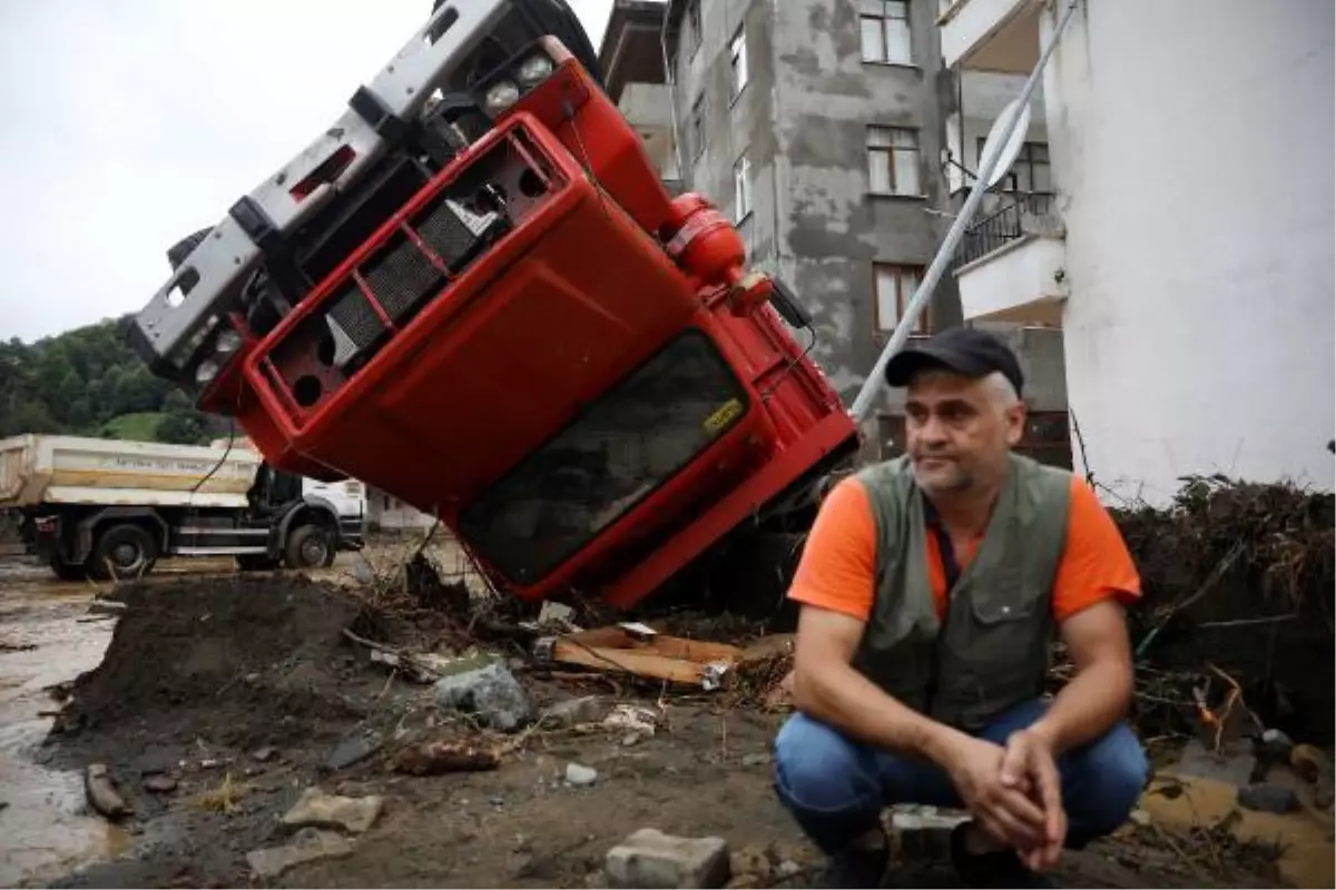 Floods left mud behind in Eastern Black Sea Region