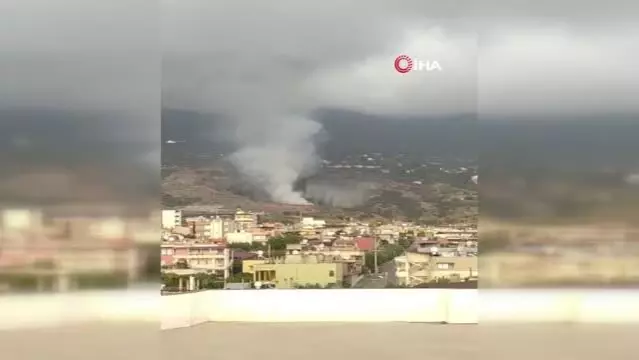 İskenderun'da çöplük alanda yangın İskenderun'da çöplük alanda yangın