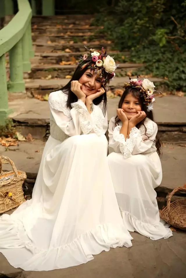 Kızı için diktiği elbise hayatını değiştirdi, şimdi dünyaya ihraç ediyor Kızı için diktiği elbise hayatını değiştirdi, şimdi dünyaya ihraç ediyor