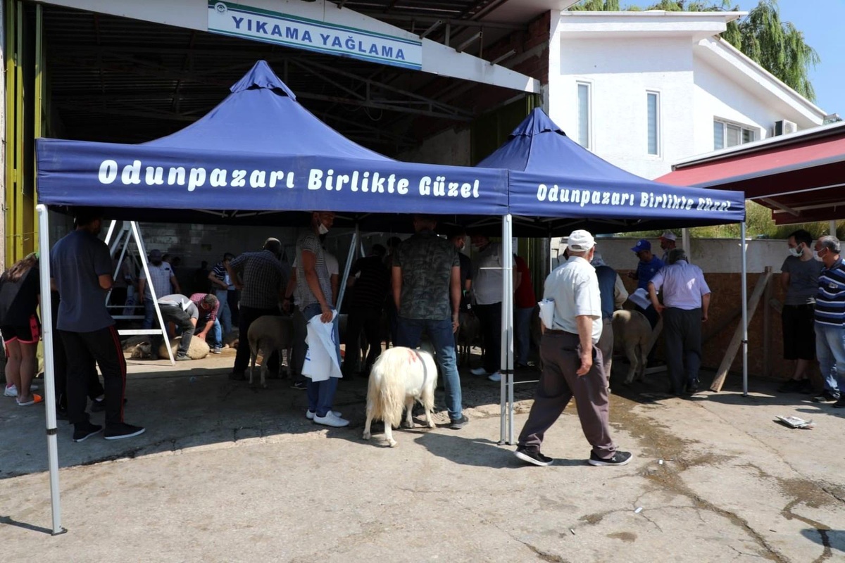 Odunpazarı Belediyesinin ücretsiz kurban kesim yeri tam not aldı
