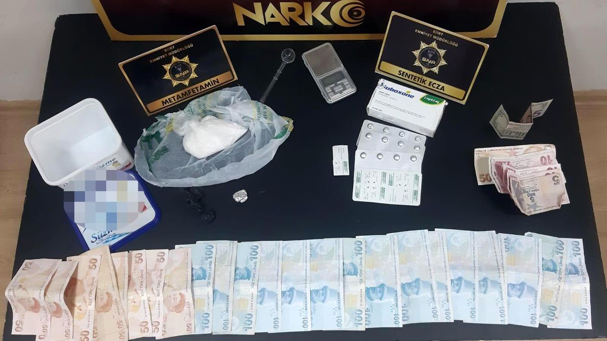 Siirt\'te uyuşturucu operasyonu: 3 gözaltı