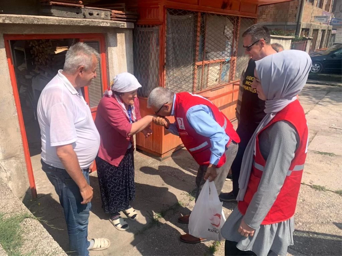 Türk Kızılay Bosna Hersek\'te kurban bağışı yaptı