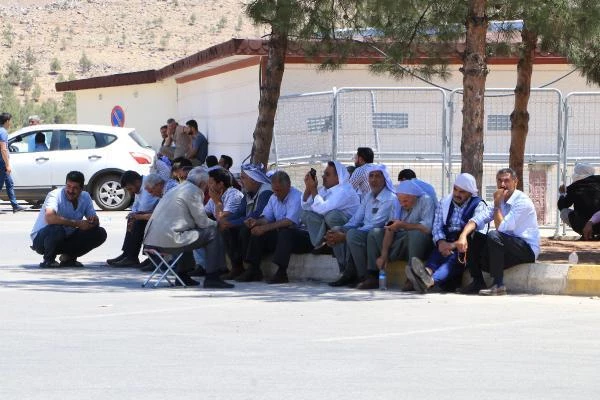 Baraj gölüne giren 3 kardeşten sadece biri sudan çıkarılabilmişti, hastanede hayatını kaybetti