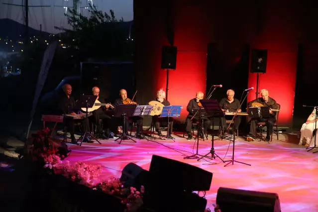 Bodrum Kalesi'nde Yıldızlı Nağmeler konseri