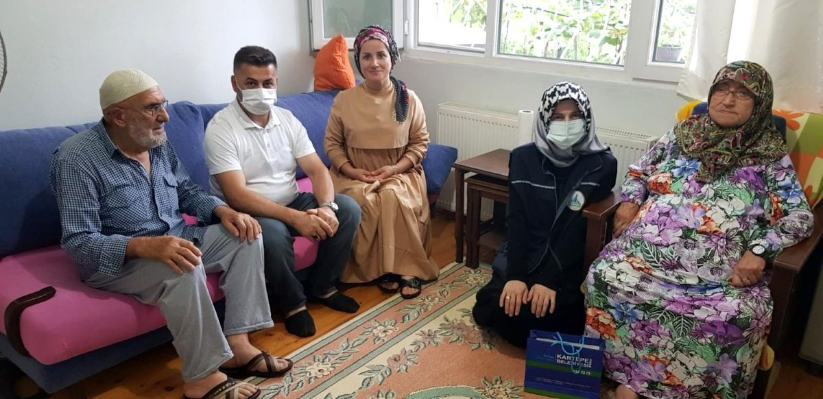 Kartepe\'nin çınarları bayramda unutulmadı