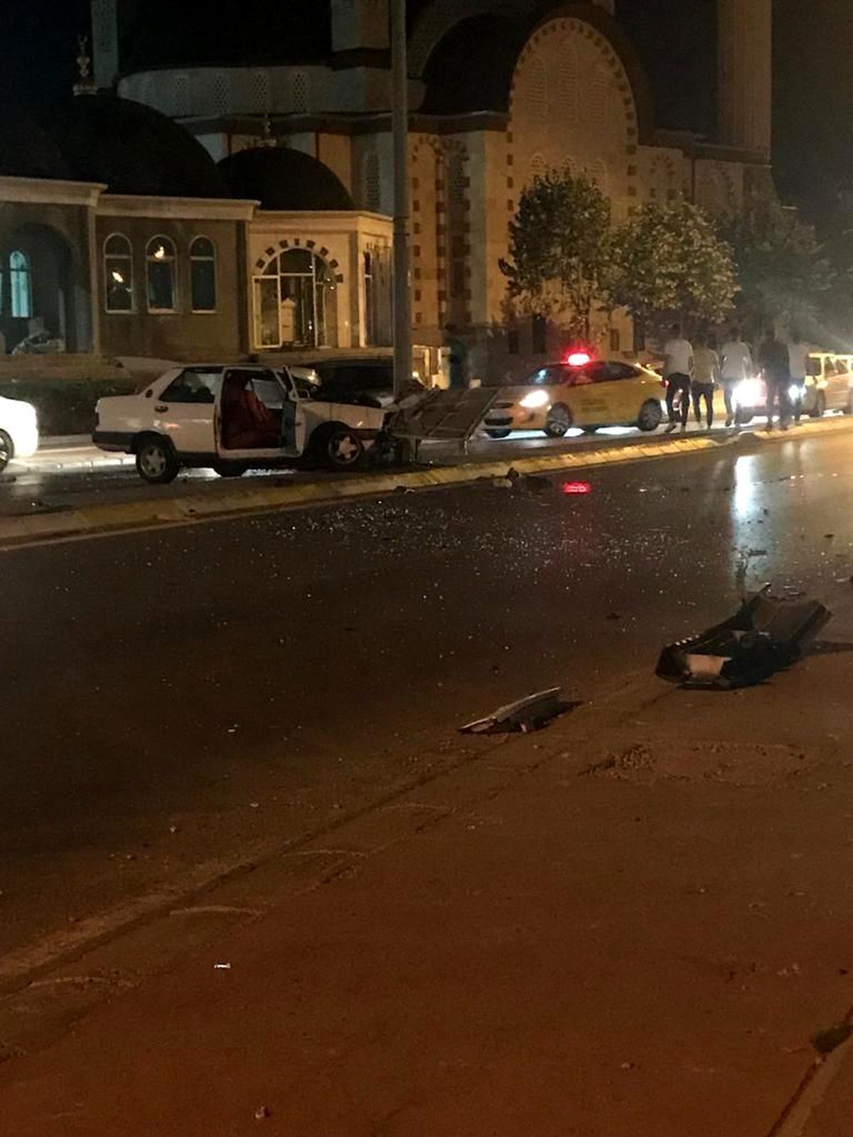 Son dakika 3. sayfa: Kaza yapınca ortadan kayboldu