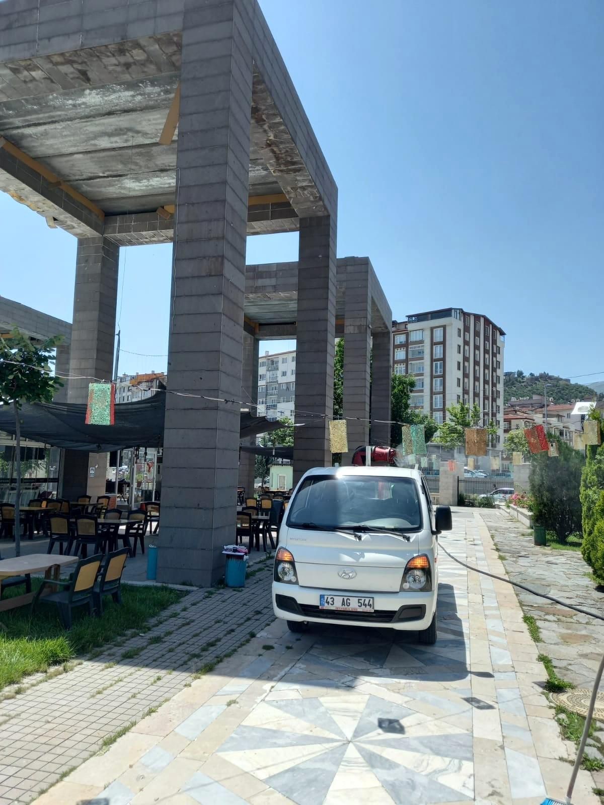 Kent Park ilaçlandı