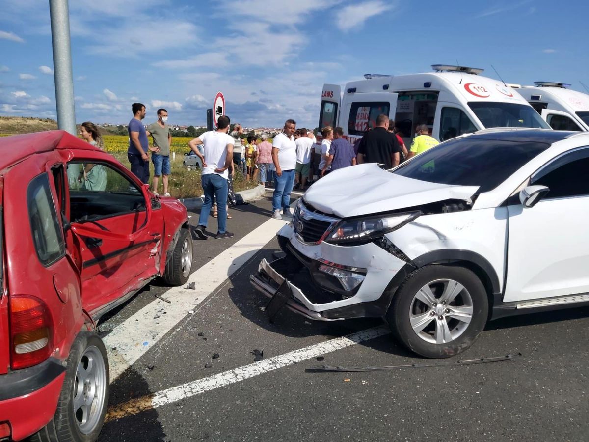 Son dakika haber: Tekirdağ\'da trafik kazası: 1\'i ağır 5 yaralı