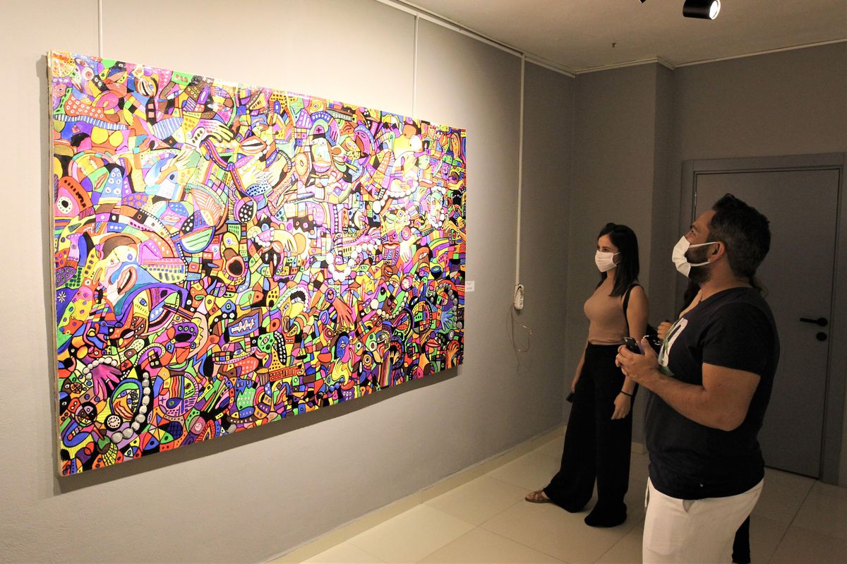 Vanlı ressam memleketinde resim sergi açtı