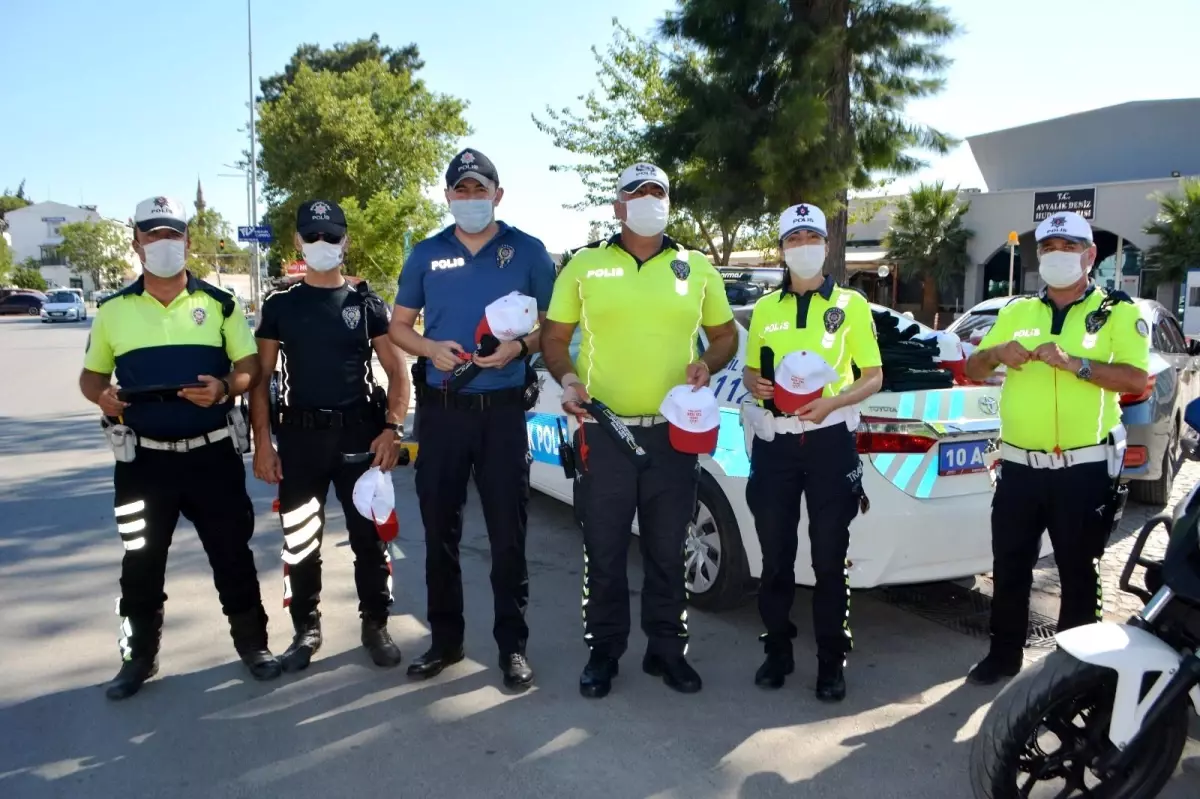 Ayvalık bayramda trafik güvenliğinde sınıfı geçti