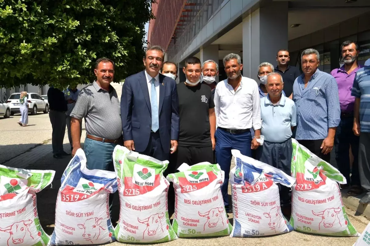 Hibe yemler besiciye dağıtıldı