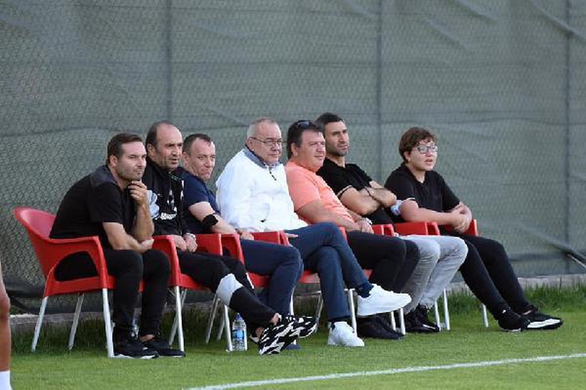 Manisa FK\'ya Cengiz morali